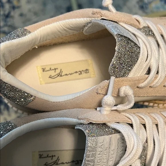 Vintage Havana Beige and Pink Star Sneakers - Picture 2 of 3